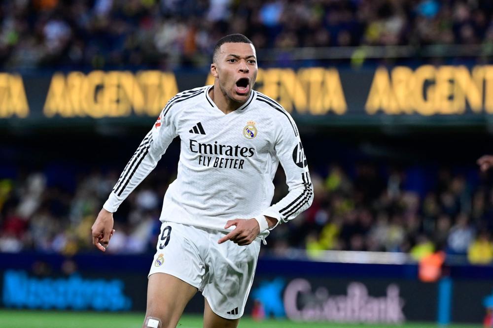 年轻球员和 年轻球员和