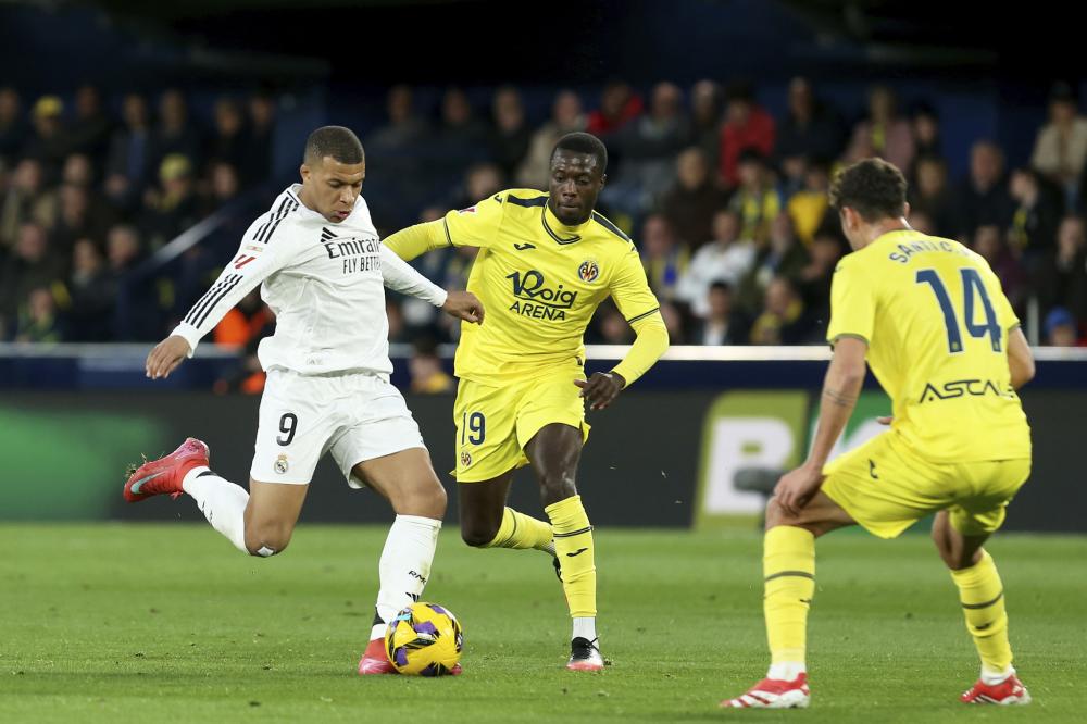 憑藉其獨特 憑藉其獨特