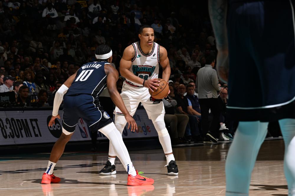 足球赛中 足球赛中